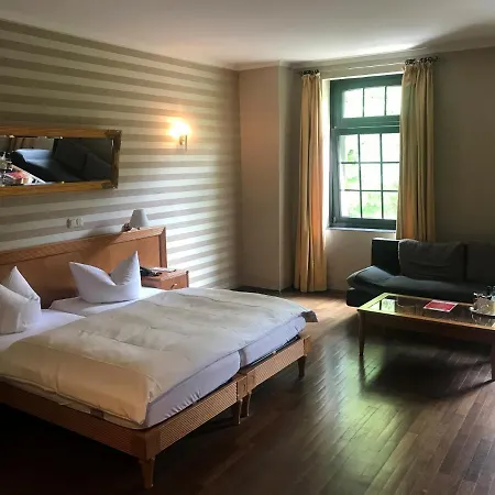 Burg & Eventlocation Hotel Wegberg