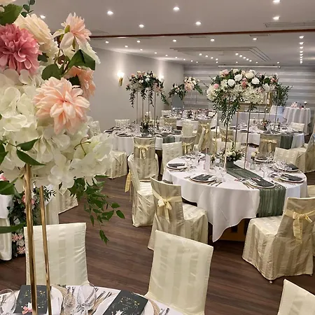 Burg & Eventlocation Hotel