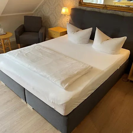 Burg Hotel&eventlocation 4*