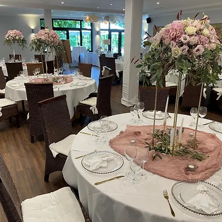 Burg Hotel&eventlocation 4* Wegberg