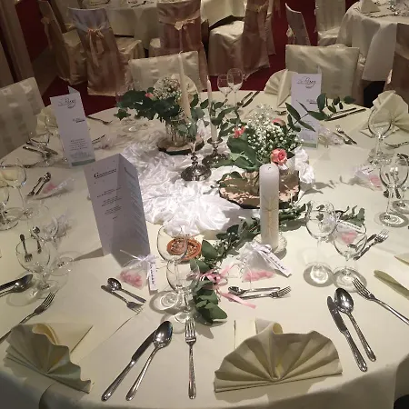 Burg & Eventlocation 4* Wegberg