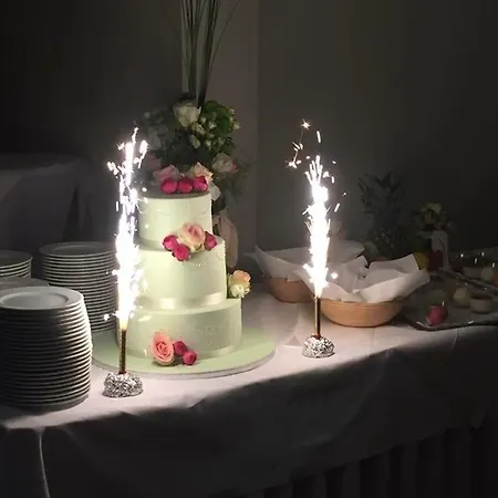 Burg & Eventlocation فندق Wegberg