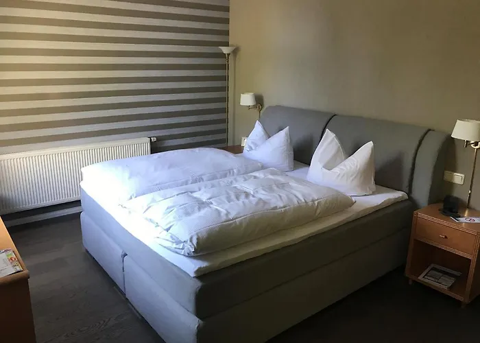 Burg & Eventlocation Hotel 4*