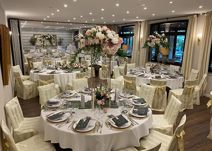 Burg & Eventlocation Hotel 4*