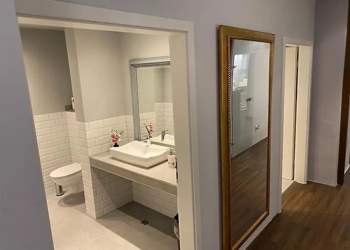 ホテル Burg & Eventlocation ヴェークベルク